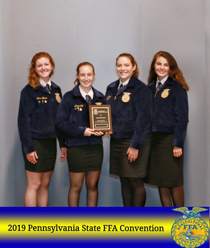 Horse Evaluation First Place Team